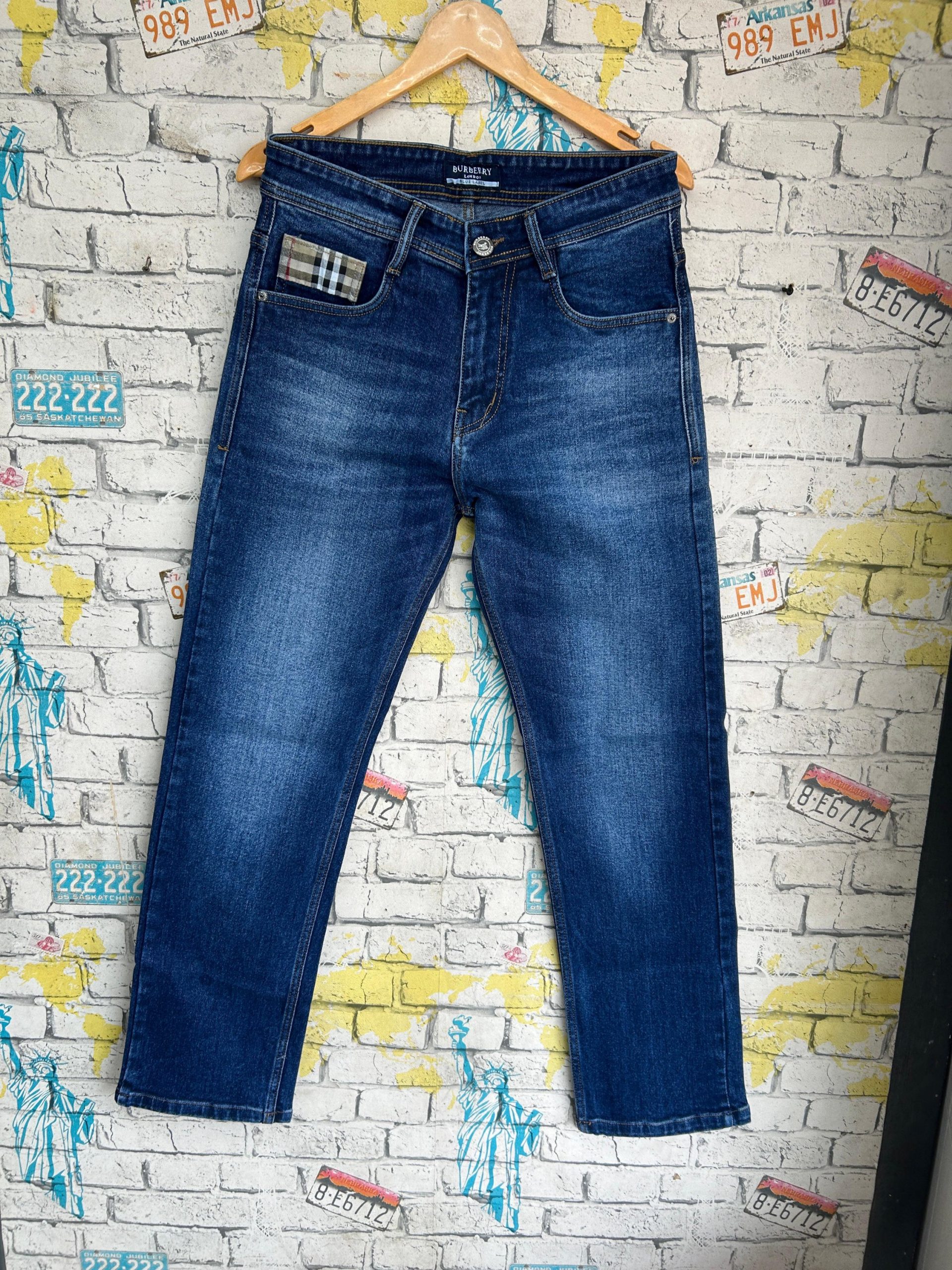 jeans